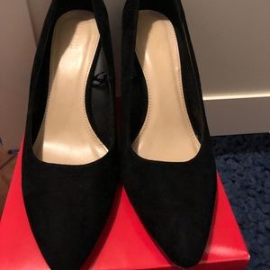 Black Wedges Size 7.5